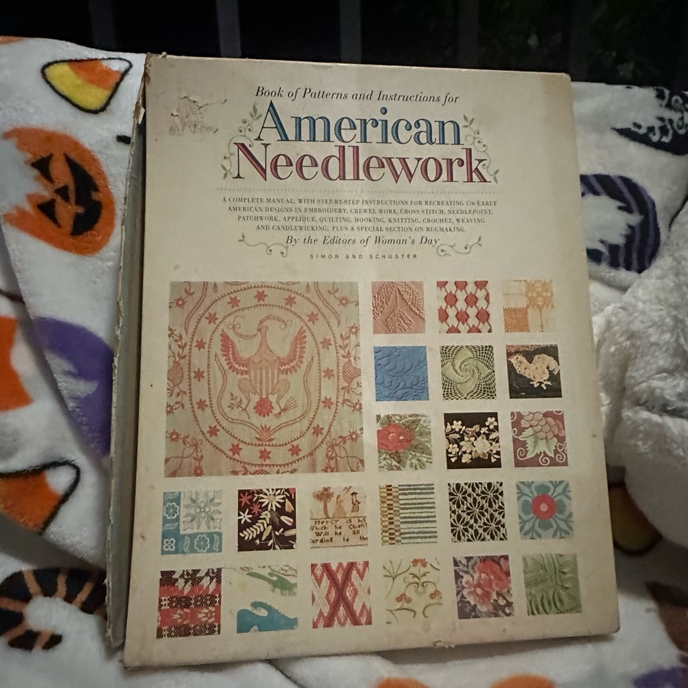 American Needlework Pattern Book - Picture 4 of 4